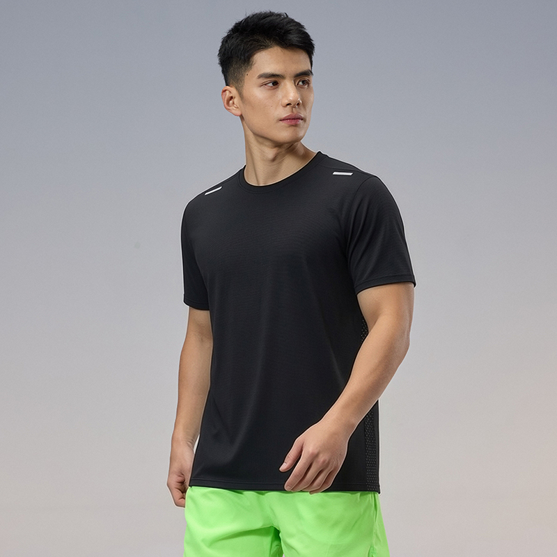 Quick Dry Sports T-shirt Men G - огляд і ціна T Shirt Dry Fit