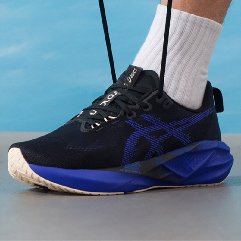 Asics NOVABLAST 5 Black Royal  - огляд і ціна Badminton Victory